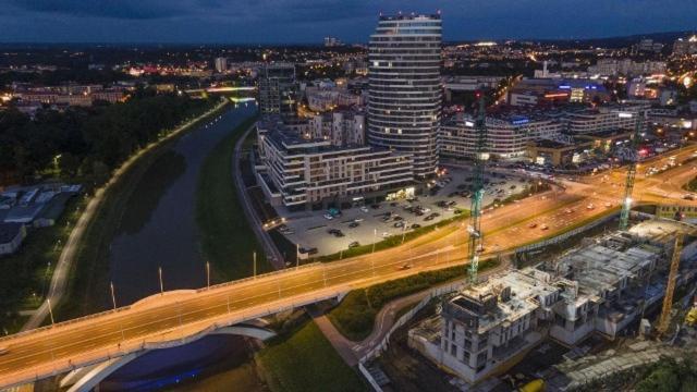 Panorama Capital Tito - 16 Pietro Apartment Rzeszow Luaran gambar